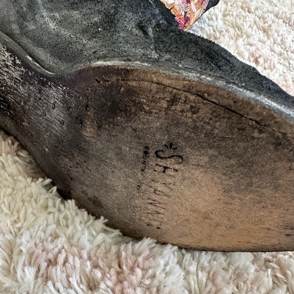 Shyanne Black Floral Cowgirl Boots | Women’s Size 8.5 | Color Black - Picture 6 of 8